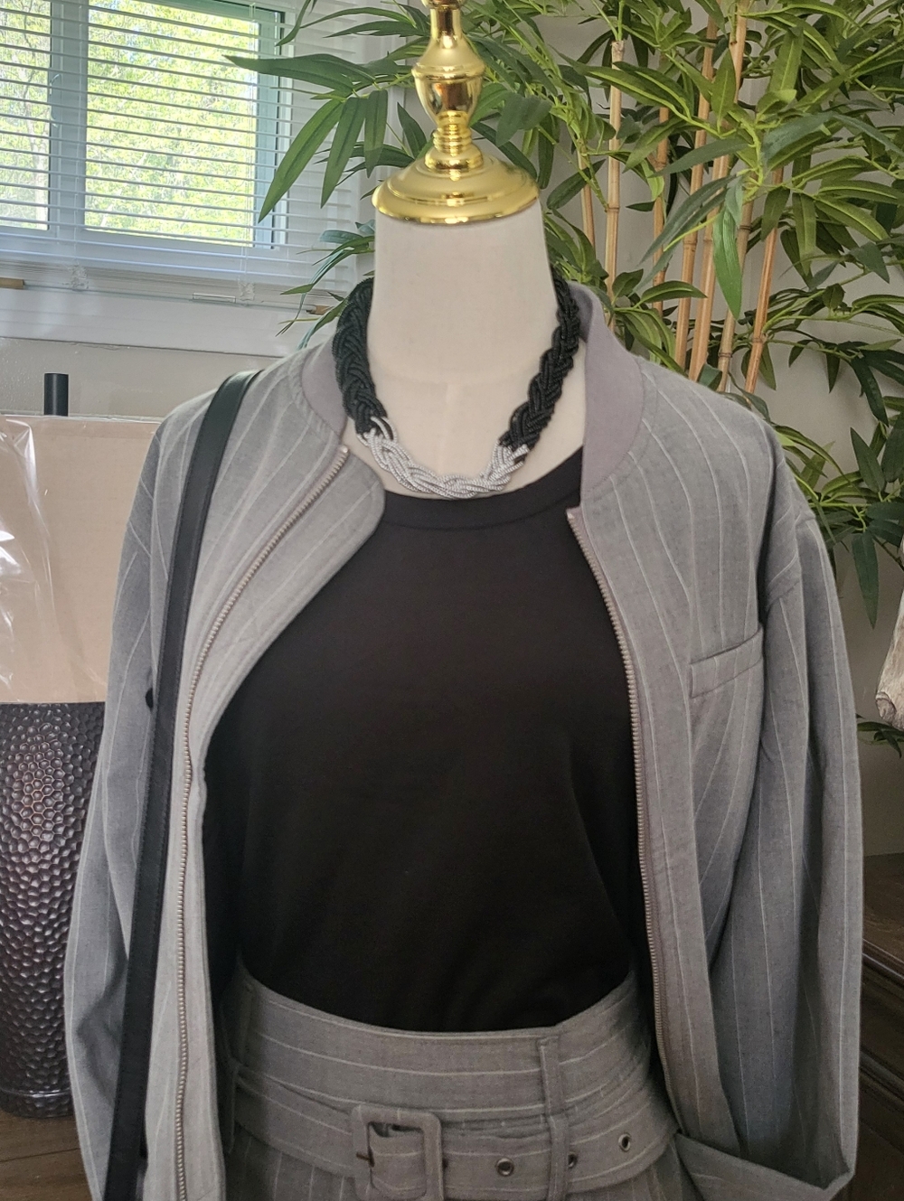 Scoop - Picture 2 of 8